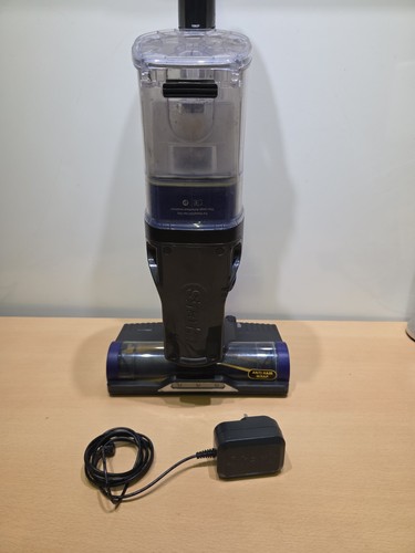 Shark cordless stick vacuum - stick,