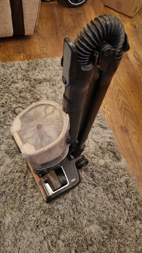 Shark cordless stick vacuum - shark,
