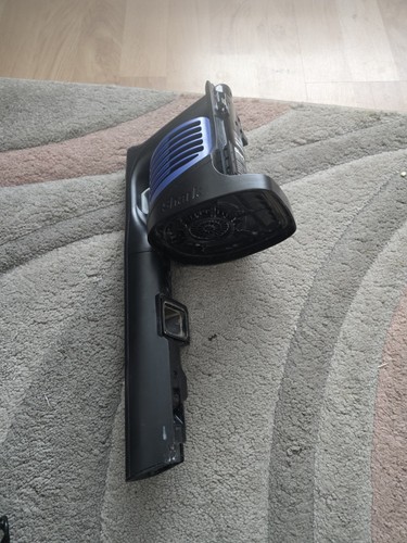 Shark iz202uk vacuum - ,